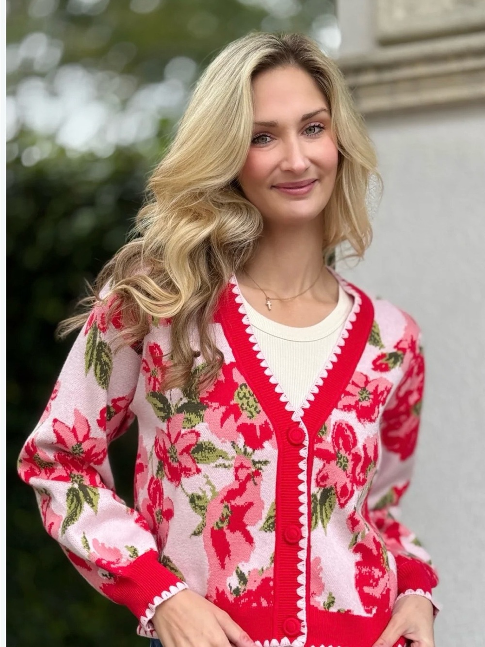Bohme Floral Pink and Red V-Neck Cardigan Sweater. Sz Large NWOT Perfect Cond
